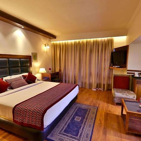 Hotel Manali Heights Buitenkant foto