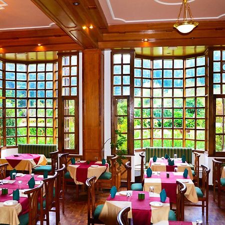 Hotel Manali Heights Buitenkant foto