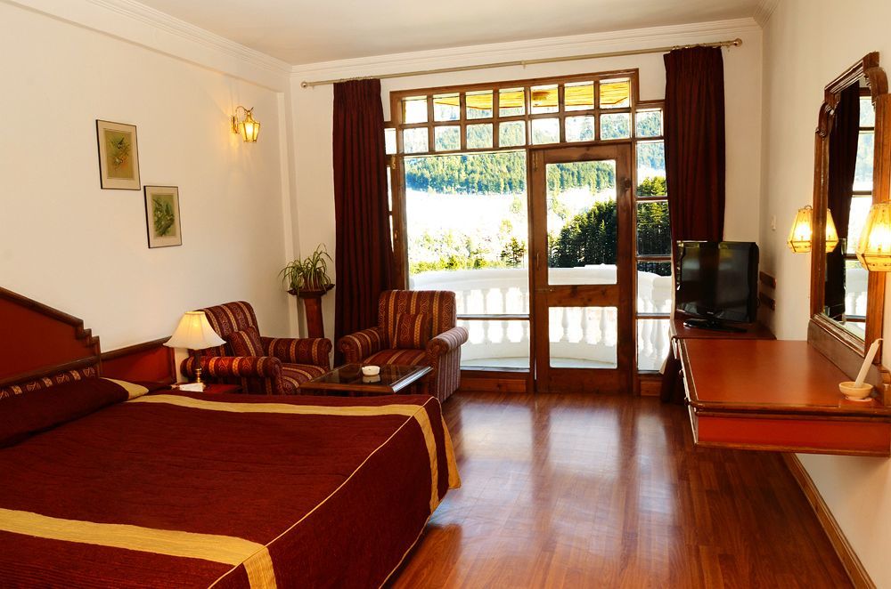Hotel Manali Heights Buitenkant foto