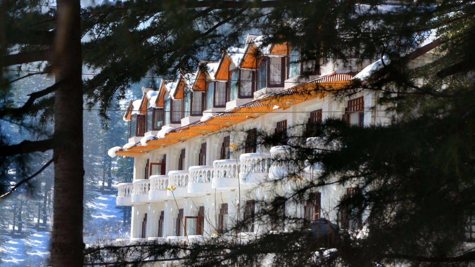 Hotel Manali Heights Buitenkant foto