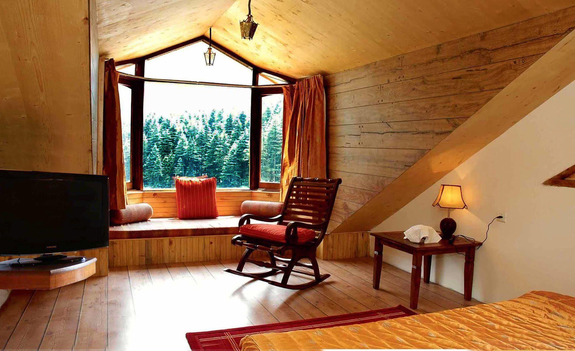 Hotel Manali Heights Buitenkant foto